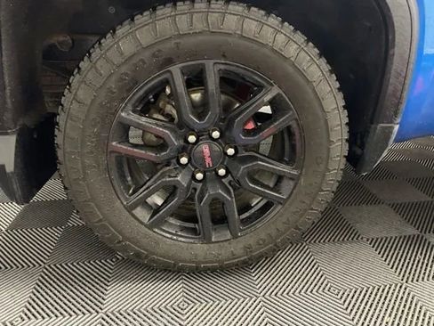 Used 2024 GMC Sierra 1500 Elevation image 18