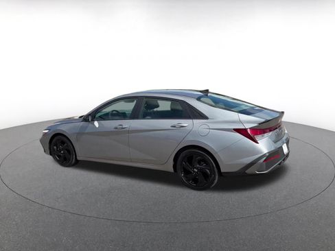 Used 2026 Hyundai Elantra Sport FWD image 8