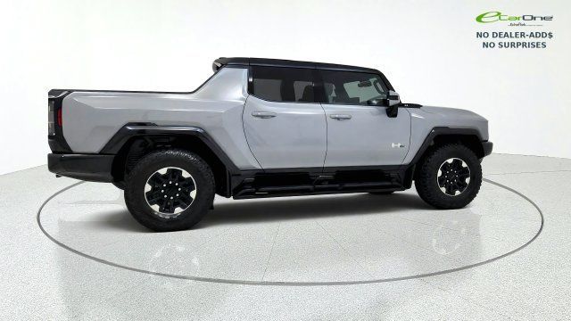 Used 2025 GMC Hummer EV 2X w/ Extreme Off-Road Package AWD/4WD image 9