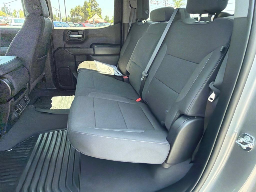 Used 2026 Chevrolet Silverado 1500 Custom AWD/4WD image 35