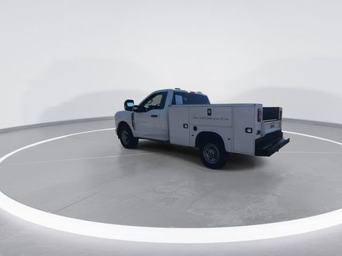 Used 2023 Ford F250 XL w/ XL Chrome Package RWD image 7