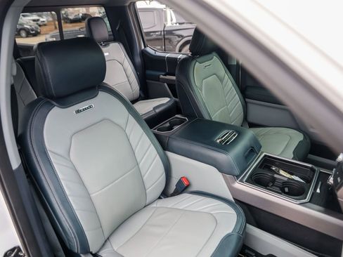 Used 2022 Ford F350 Limited image 32