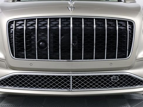 New 2026 Bentley Flying Spur Plug-In Hybrid image 11