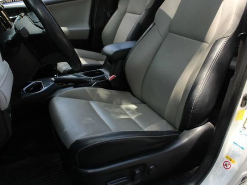 Used 2016 Toyota RAV4 Limited w/ Protection Package AWD/4WD image 33