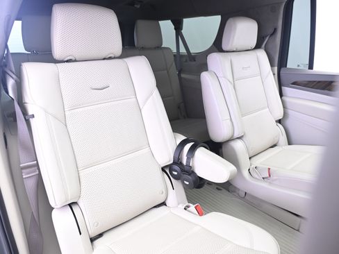 Used 2022 Cadillac Escalade ESV Premium Luxury Platinum AWD/4WD image 20