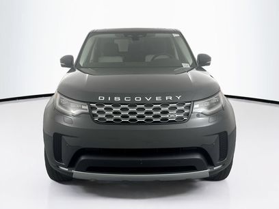New 2026 Land Rover Discovery Dynamic SE