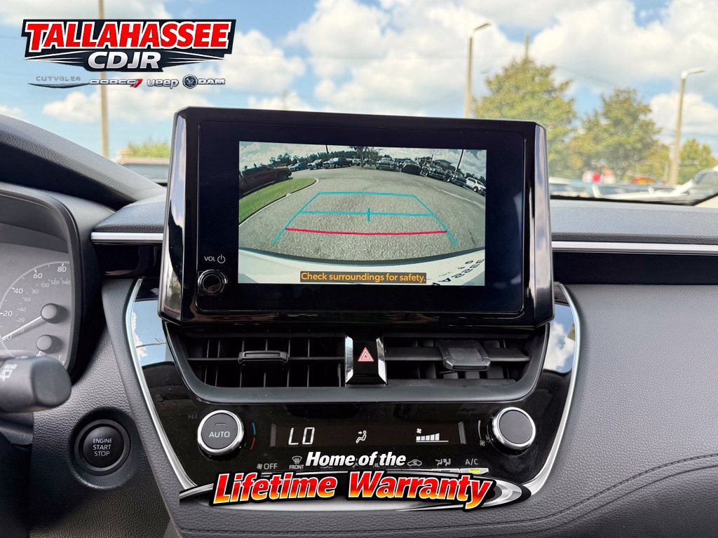 Used 2024 Toyota Corolla Cross LE FWD image 32