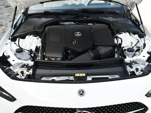 Used 2024 Mercedes-Benz CLE 300 4MATIC Cabriolet image 83