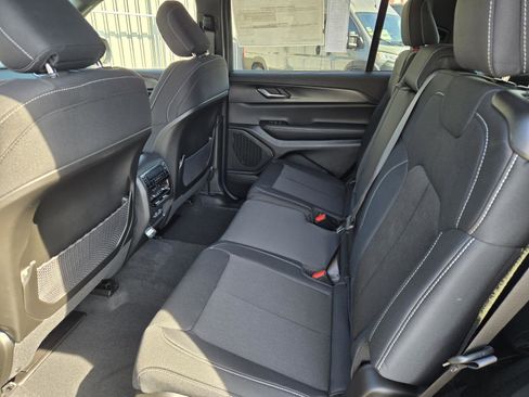 New 2026 Jeep Grand Cherokee L 2WD image 26