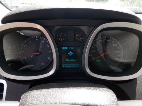 Used 2015 Chevrolet Equinox LS FWD image 16