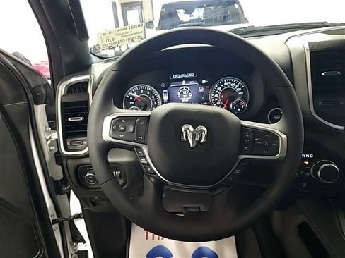 Used 2025 RAM 1500 Big Horn AWD/4WD image 9