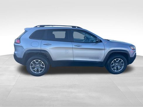 Used 2020 Jeep Cherokee Trailhawk AWD/4WD image 7
