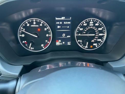 Used 2024 Subaru Crosstrek 2.0i Premium image 21