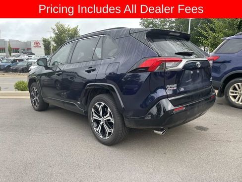Used 2025 Toyota RAV4 XSE w/ Premium Package AWD/4WD image 4
