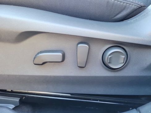 Used 2025 Subaru Legacy Premium image 22