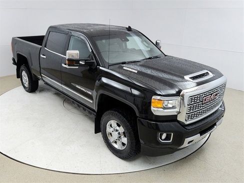 Used 2019 GMC Sierra 3500 Denali image 13