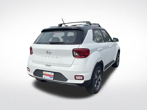 New 2026 Hyundai Venue SEL FWD image 6