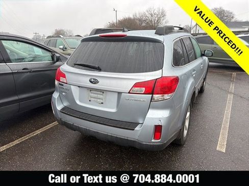 Used 2014 Subaru Outback 2.5i Limited w/ Moonroof Package image 5