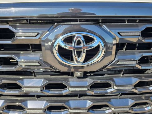 Used 2023 Toyota Tundra Platinum RWD image 10