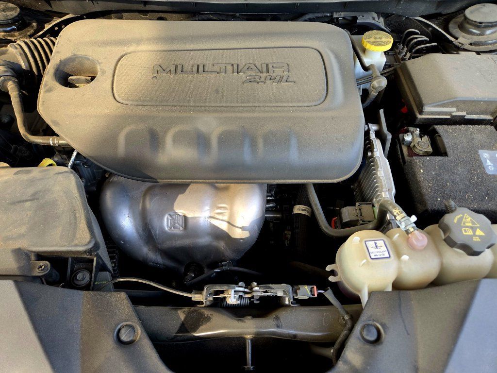 Used 2023 Jeep Cherokee Altitude Lux AWD/4WD image 31