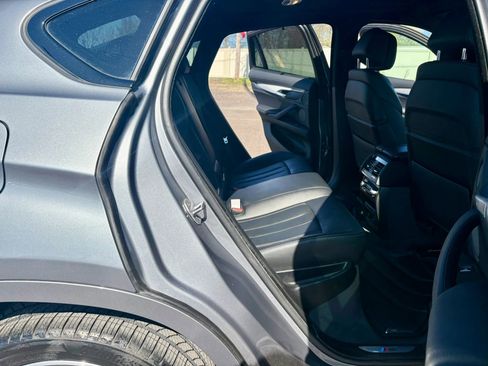 Used 2019 BMW X6 xDrive35i w/ M Sport Package image 27