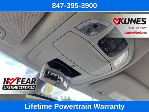 Used 2023 Chrysler Voyager LX FWD image 48