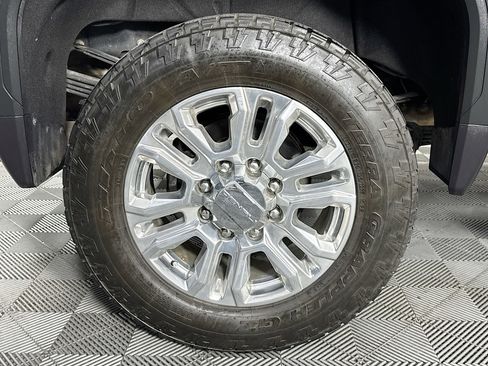 Used 2021 GMC Sierra 3500 Denali w/ Denali Ultimate Package image 31