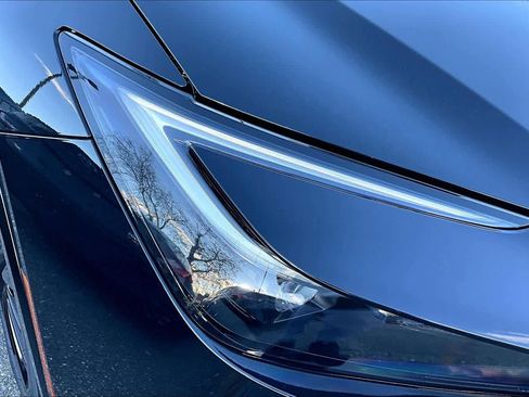 New 2026 Toyota Prius Plug-In Hybrid image 13