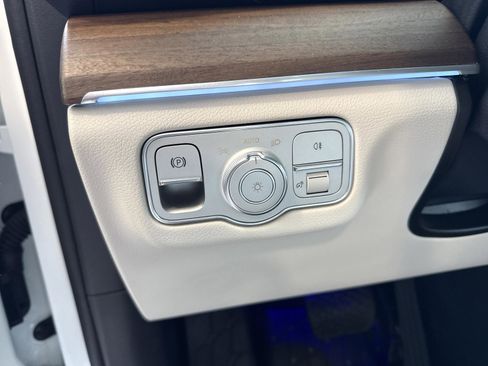 New 2026 Mercedes-Benz GLE 350 GLE 350 image 11