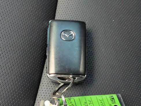 Used 2024 MAZDA CX-30 AWD 2.5 S w/ Premium Package image 28