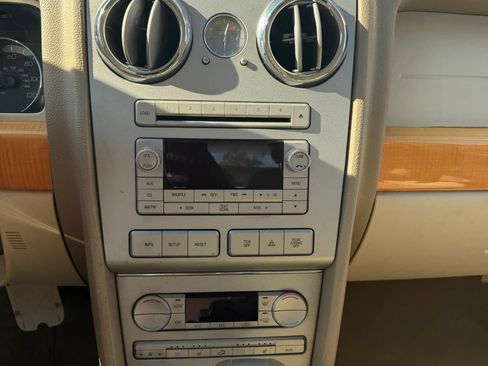 Used 2008 Lincoln MKZ FWD image 9