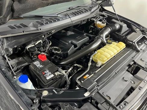 Used 2019 Ford F150 Lariat w/ Equipment Group 502A Luxury image 17