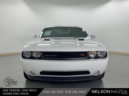 Used 2013 Dodge Challenger R/T image 2