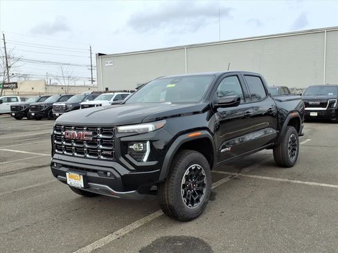 New 2026 GMC Canyon AT4 image 3