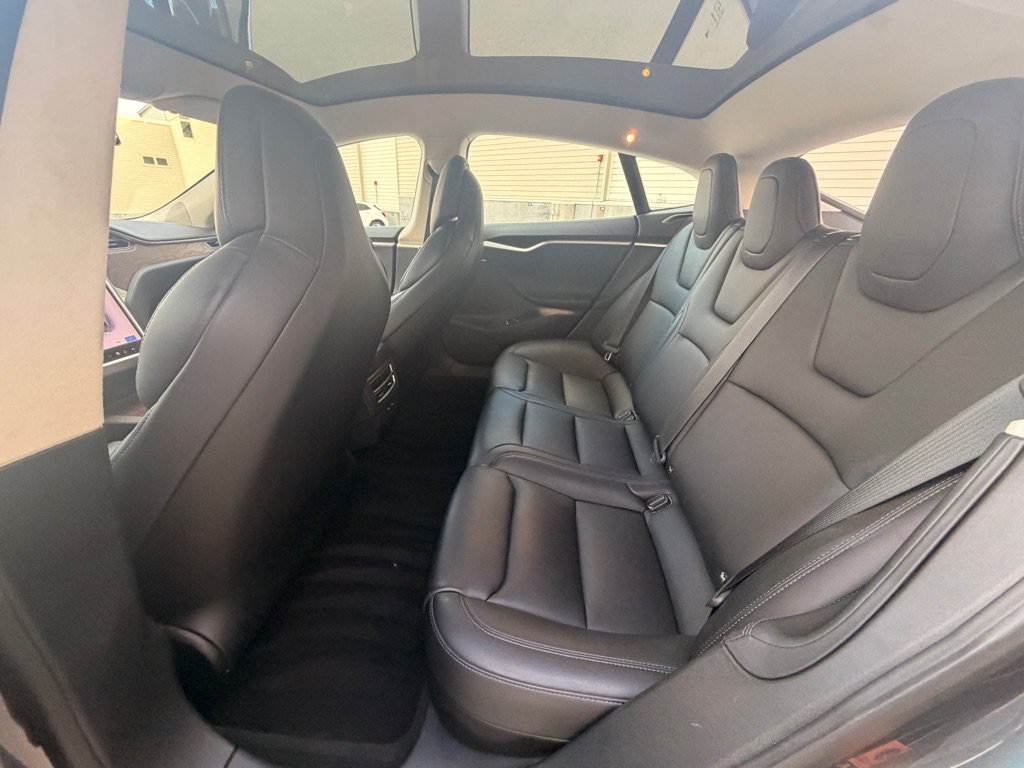 Used 2018 Tesla Model S 75D AWD/4WD image 16