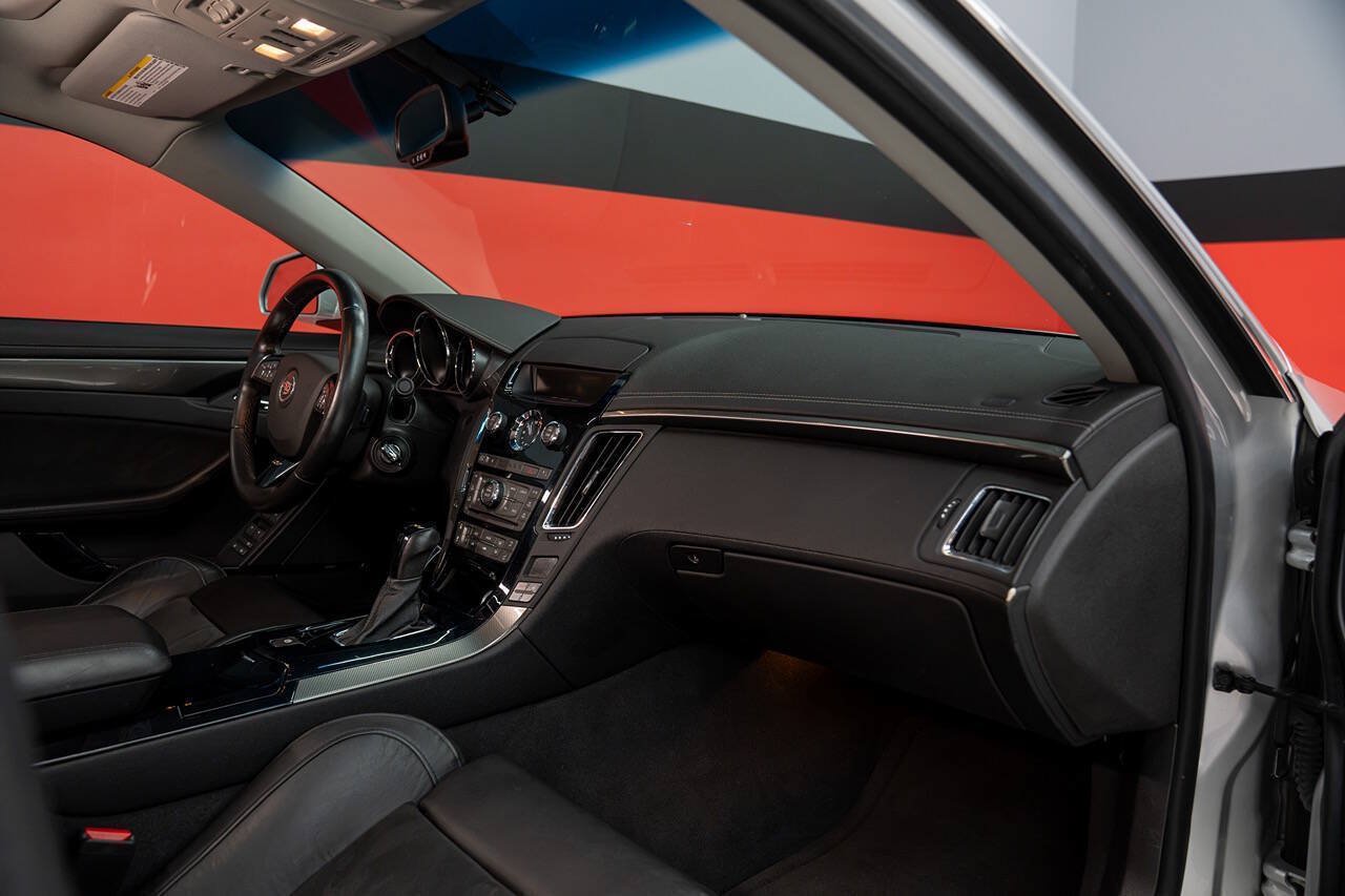 Used 2010 Cadillac CTS V RWD image 69
