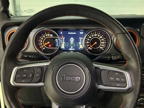 Used 2023 Jeep Gladiator Mojave w/ Cold Weather Group AWD/4WD image 14