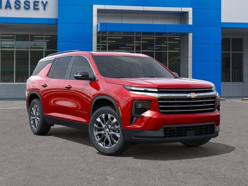 New 2026 Chevrolet Traverse LT w/ Sun and Wheel Package FWD image 7