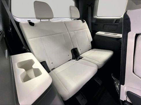 Used 2026 Hyundai Santa Fe SE FWD image 28