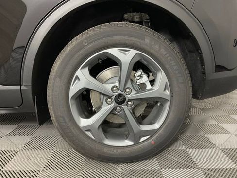 New 2025 Ford Escape ST-Line w/ Equipment Group 301A image 10