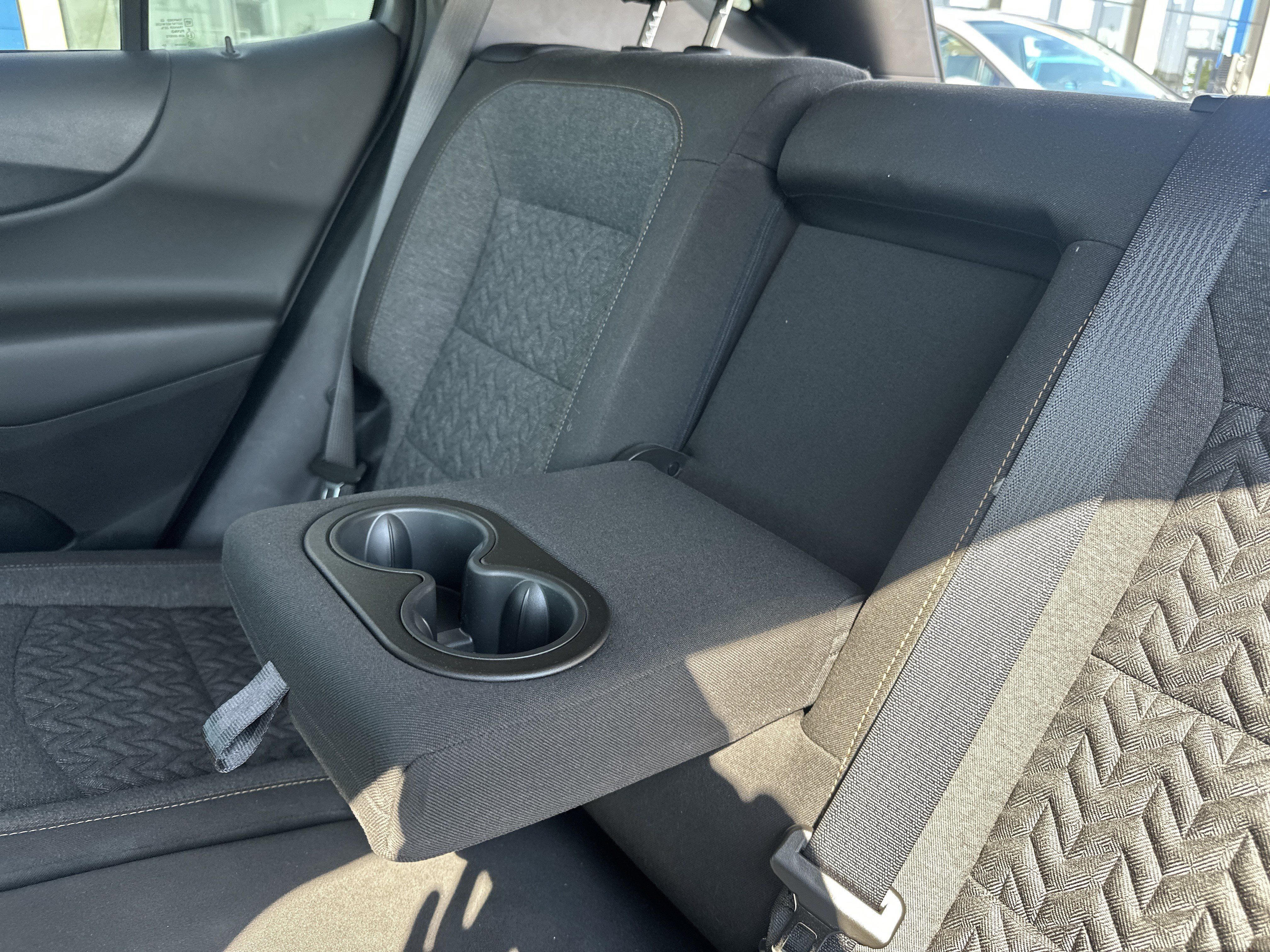 Used 2024 Chevrolet Equinox LT AWD/4WD image 30