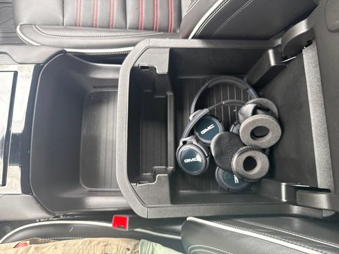 Used 2026 GMC Yukon XL AT4 Ultimate w/ LPO, Floor Liner Package AWD/4WD image 28