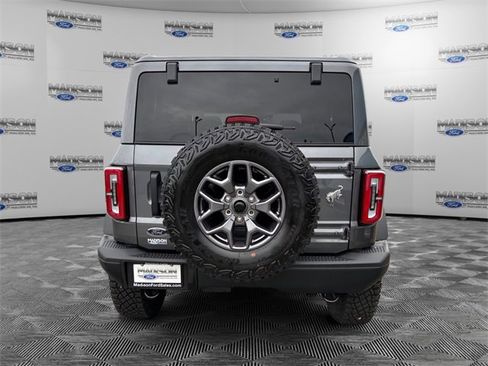 New 2025 Ford Bronco Badlands image 4