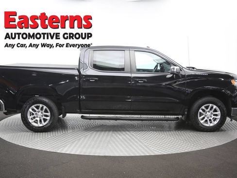 Used 2023 Chevrolet Silverado 1500 LT AWD/4WD image 47
