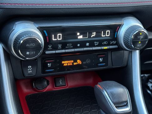 Used 2022 Toyota RAV4 TRD Off-Road image 20