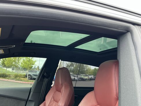 Used 2022 Audi SQ8 Prestige w/ Prestige Package AWD/4WD image 18