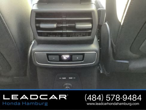 Used 2022 Audi Q4 e-tron Premium Plus image 22