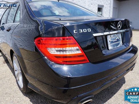 Used 2012 Mercedes-Benz C 300 4MATIC Sedan image 9