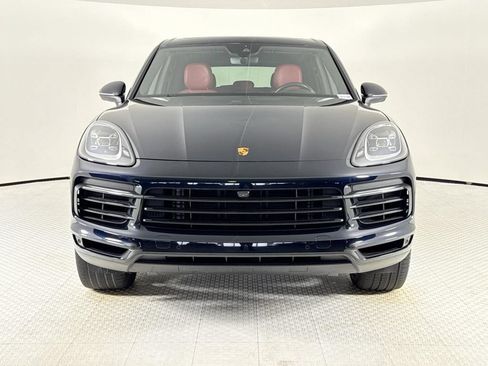 Certified 2023 Porsche Cayenne AWD/4WD image 10