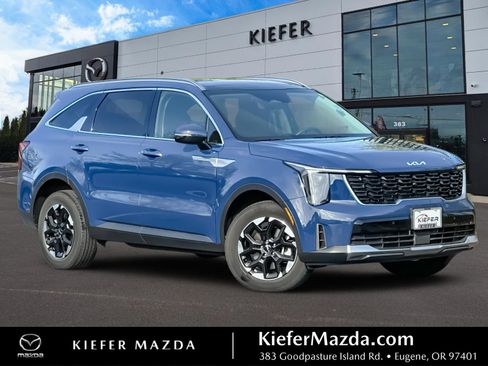 Used 2025 Kia Sorento S w/ Panoramic Sunroof Package image 1